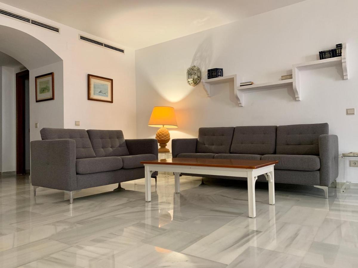 Appart hôtel Benabola & 4*